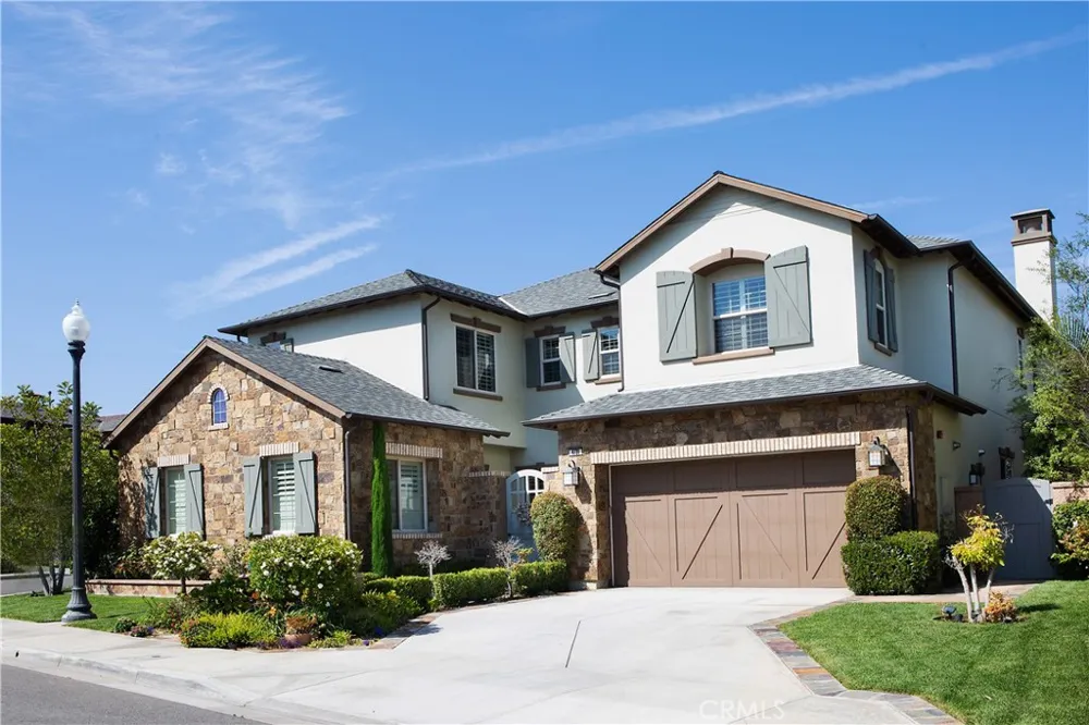 4731 Oceanridge Drive Huntington Beach, CA 92649