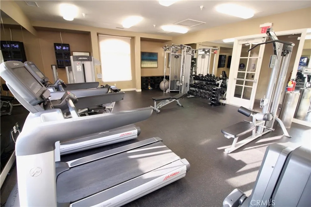 4731 Oceanridge Drive Huntington Beach, CA 92649