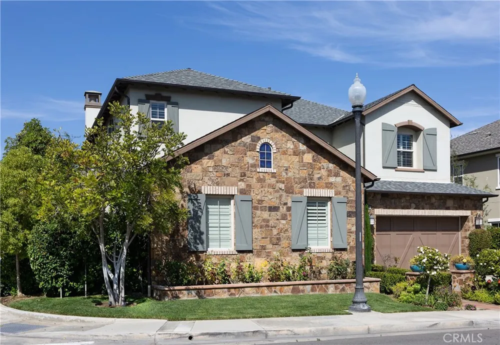 4731 Oceanridge Drive Huntington Beach, CA 92649