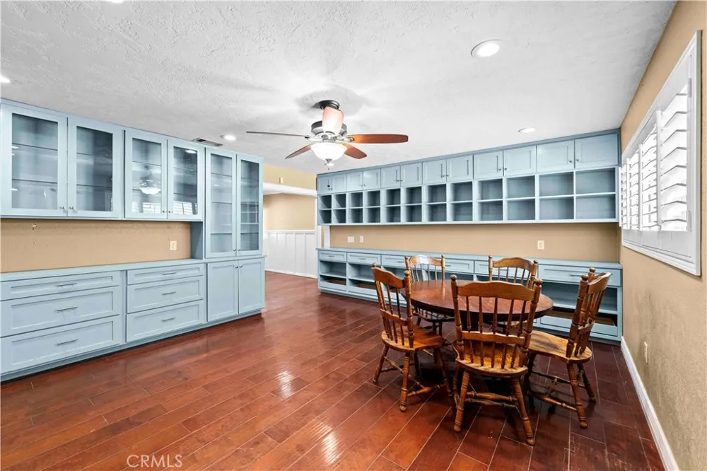 19989 Cronese Lane Apple Valley, CA 92308