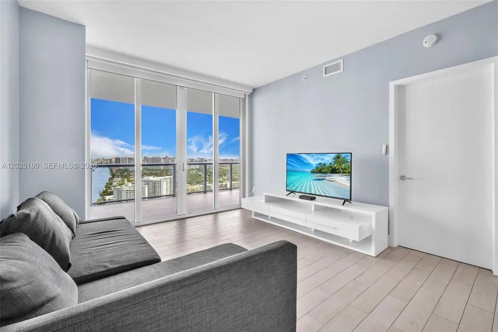 2602 E E HALLADALE #T3105 Hallandale Beach, FL 33009