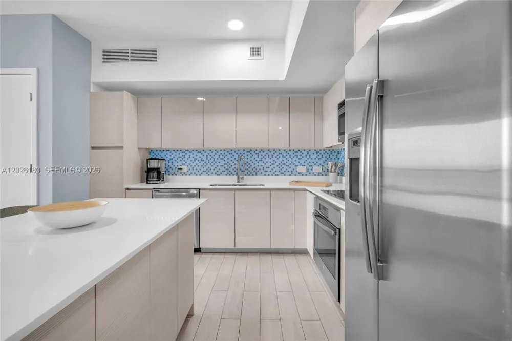 2602 E E HALLADALE #T3105 Hallandale Beach, FL 33009
