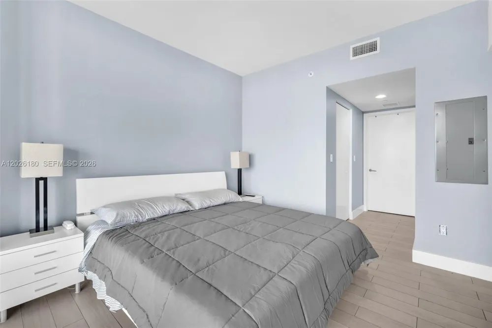 2602 E E HALLADALE #T3105 Hallandale Beach, FL 33009