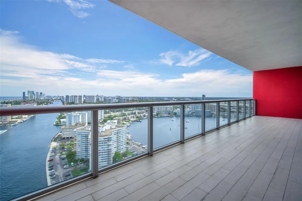 2602 E E HALLADALE #T3105 Hallandale Beach, FL 33009