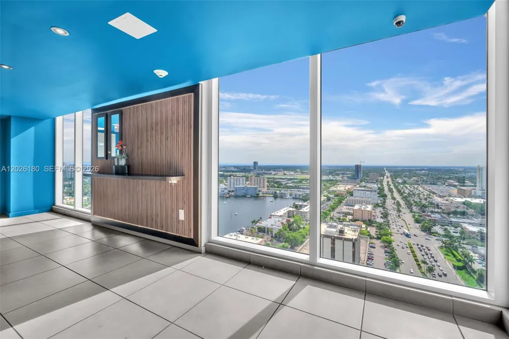 2602 E E HALLADALE #T3105 Hallandale Beach, FL 33009