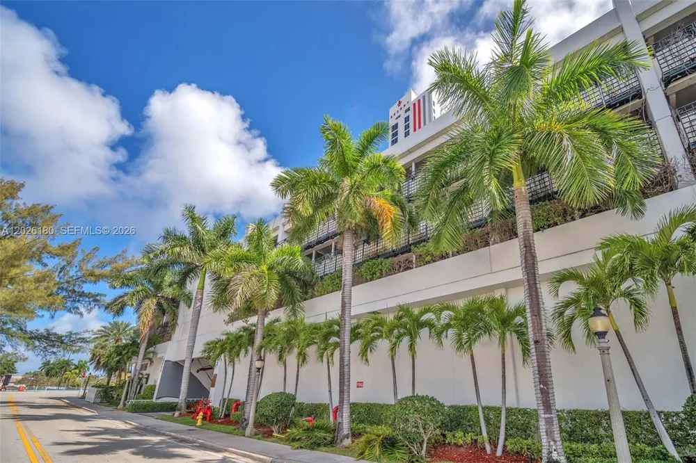 2602 E E HALLADALE #T3105 Hallandale Beach, FL 33009