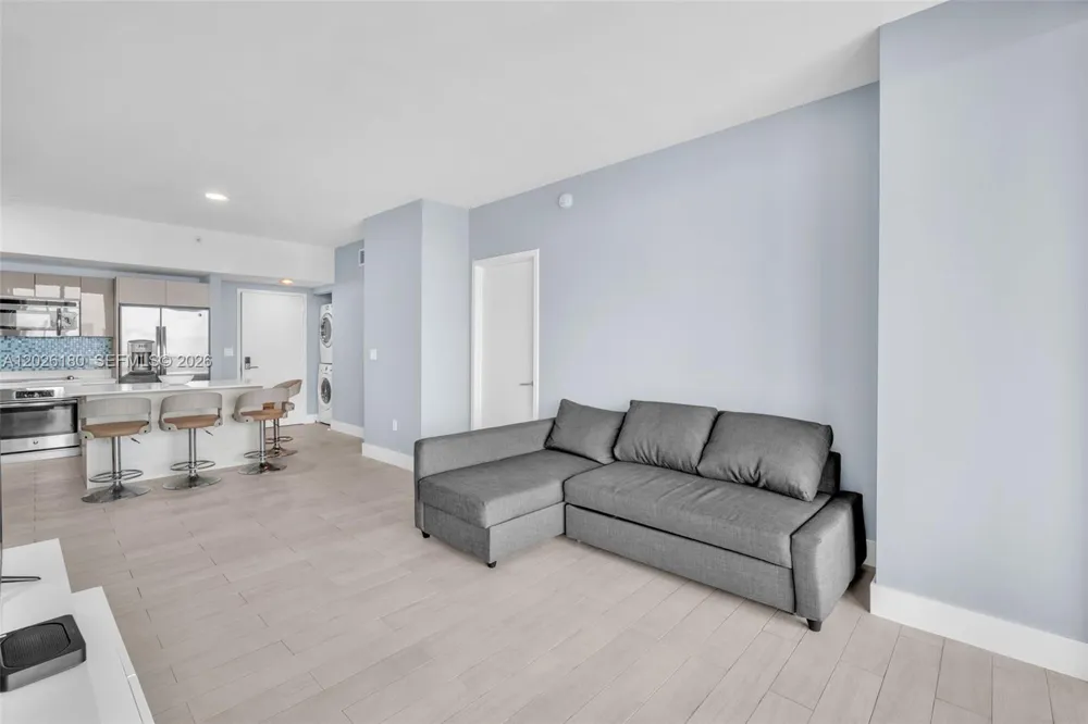 2602 E E HALLADALE #T3105 Hallandale Beach, FL 33009