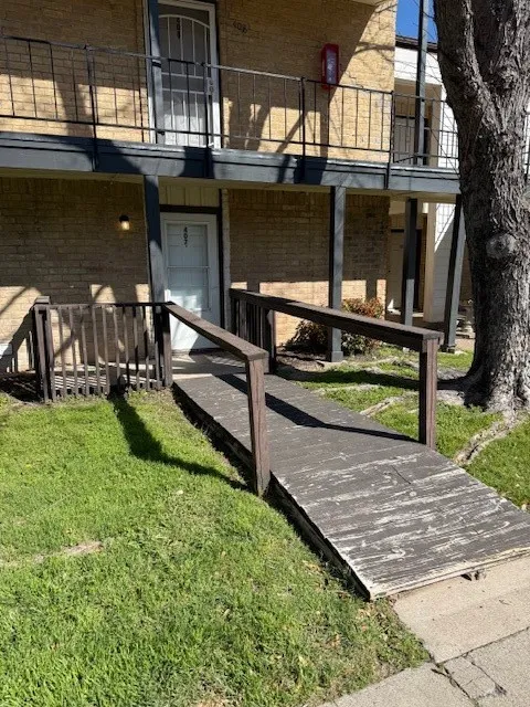 6016 Westridge Lane #407