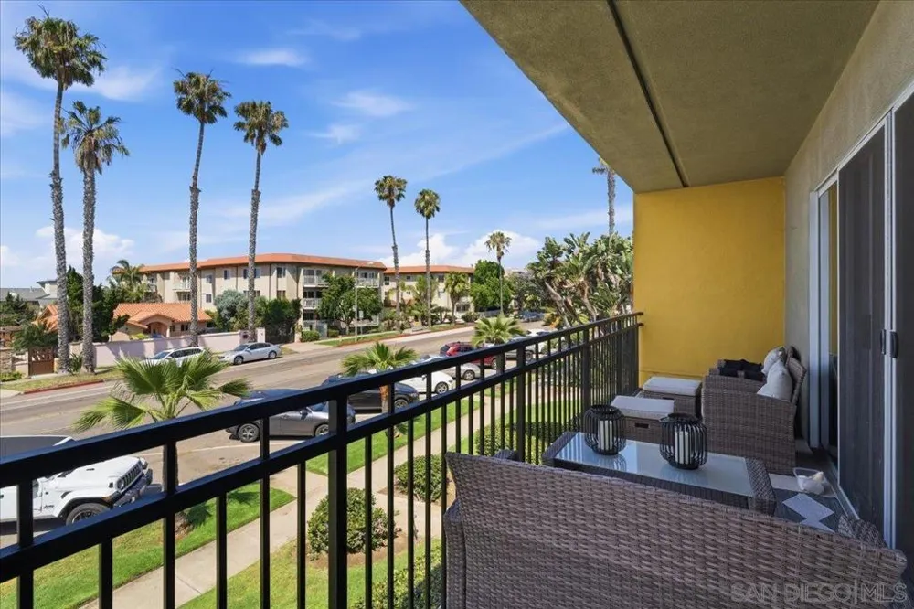 5367 La Jolla #Unit 52 La Jolla, CA 92037