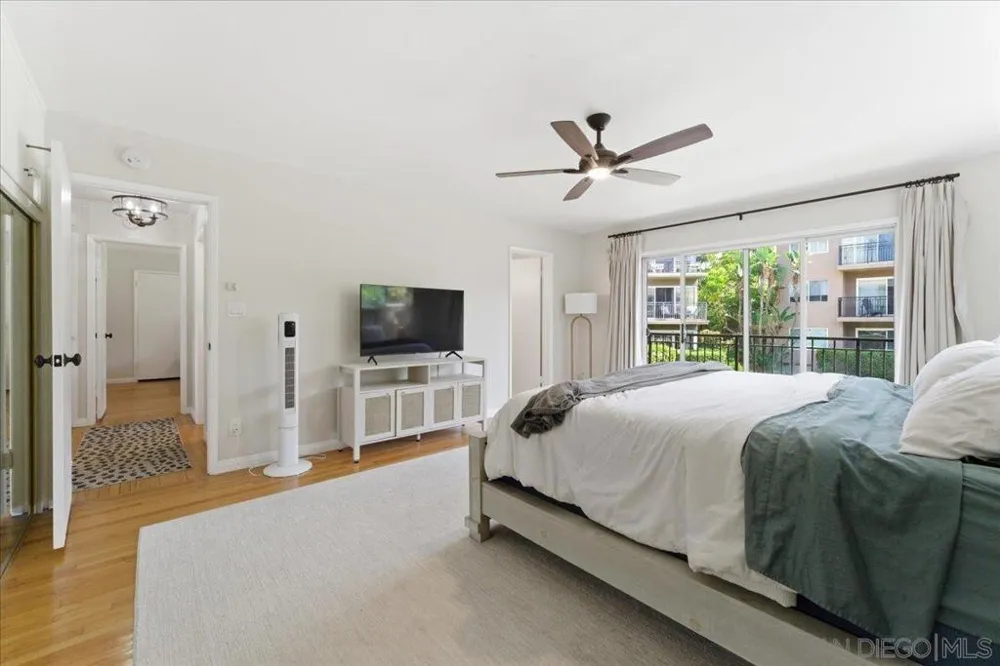 5367 La Jolla #Unit 52 La Jolla, CA 92037