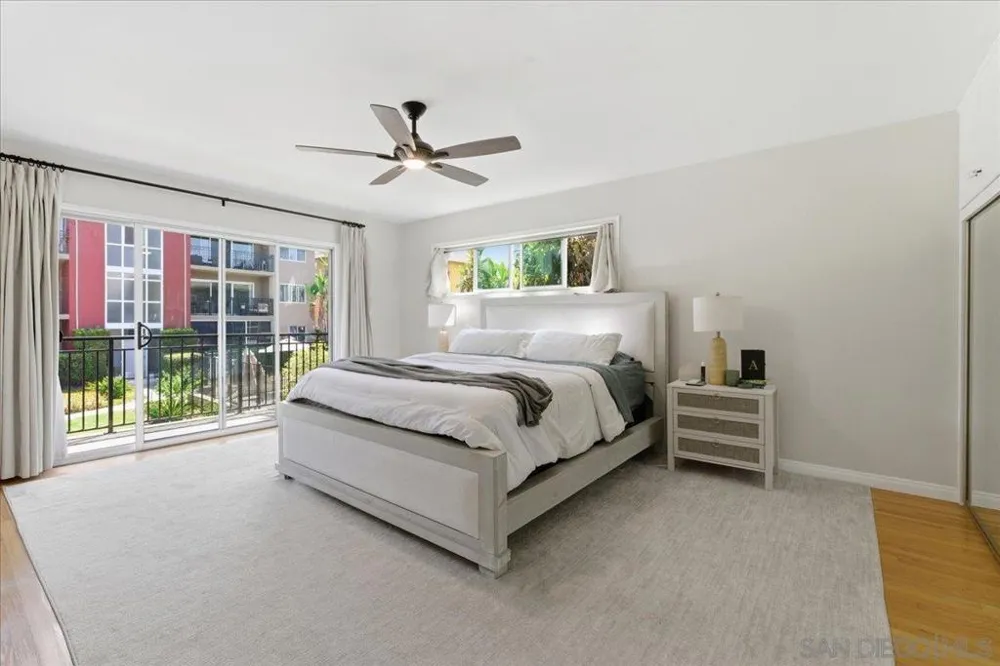 5367 La Jolla #Unit 52 La Jolla, CA 92037