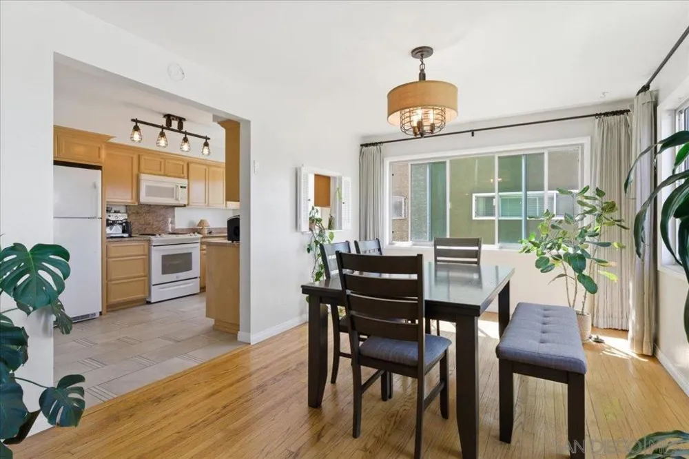 5367 La Jolla #Unit 52 La Jolla, CA 92037