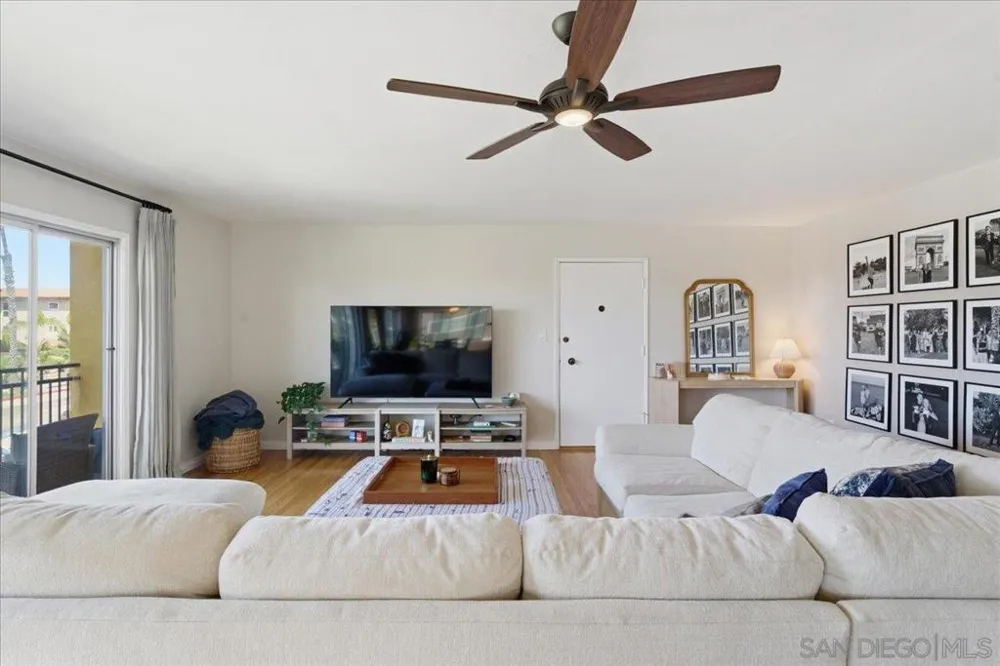 5367 La Jolla #Unit 52 La Jolla, CA 92037