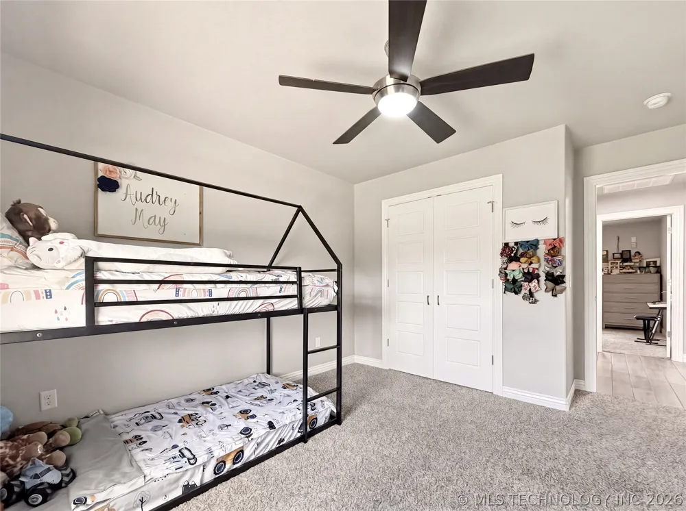 909 Carter Court Siloam Springs, AR 72761