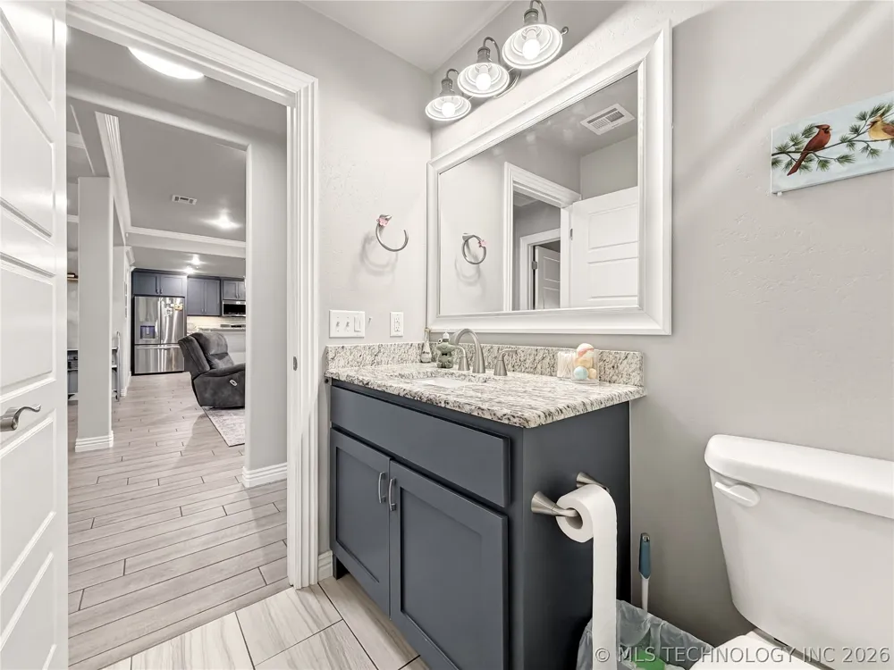 909 Carter Court Siloam Springs, AR 72761