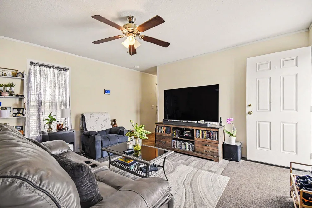 5208 Village Drive SW Wyoming City, MI 49509