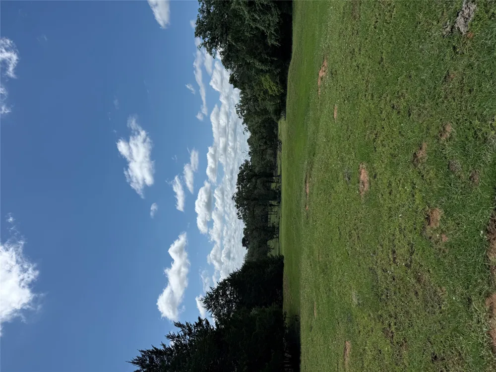 1749 FM 535 Smithville, TX 78957