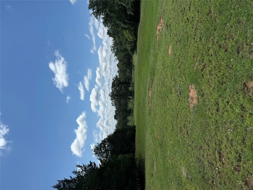 1749 FM 535 Smithville, TX 78957