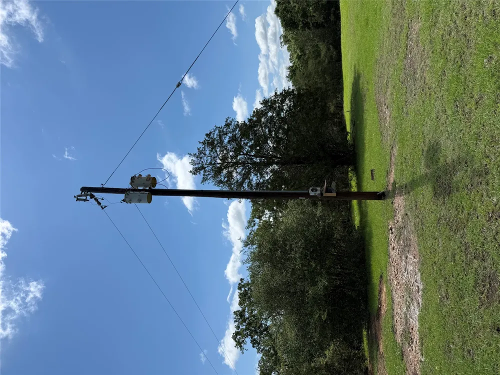 1749 FM 535 Smithville, TX 78957