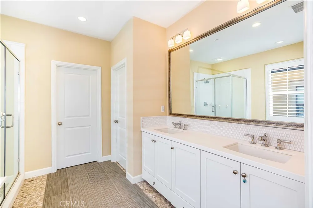 132 Stallion Irvine, CA 92602