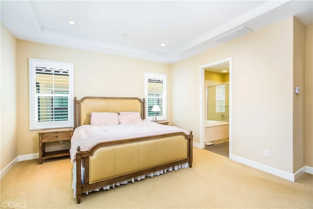 132 Stallion Irvine, CA 92602