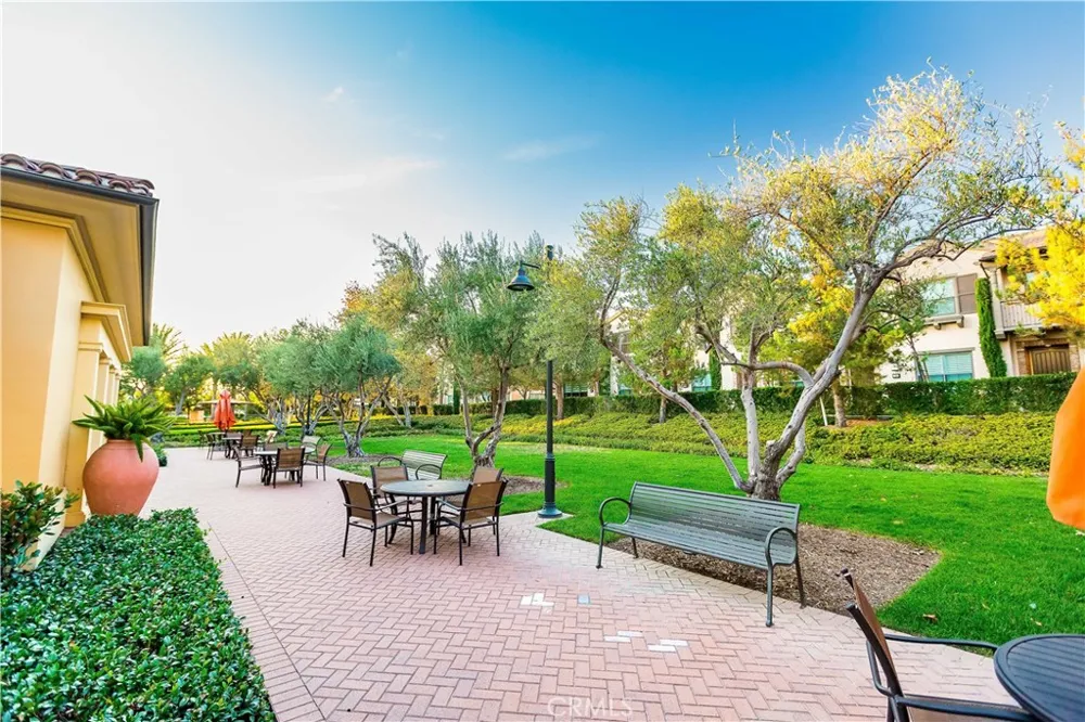 132 Stallion Irvine, CA 92602
