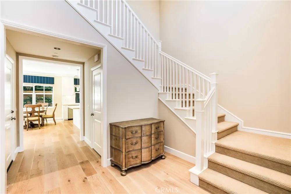 132 Stallion Irvine, CA 92602