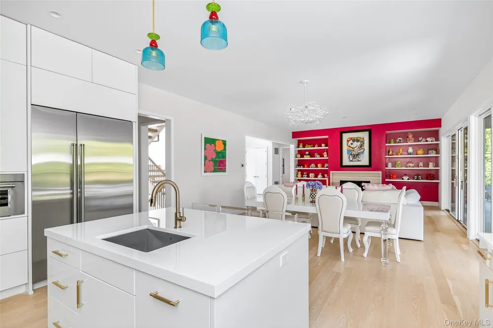 21 Lily Pond Drive Sag Harbor, NY 11963