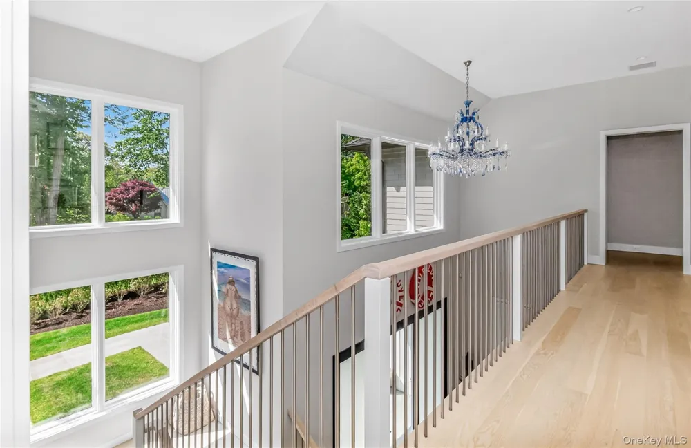 21 Lily Pond Drive Sag Harbor, NY 11963
