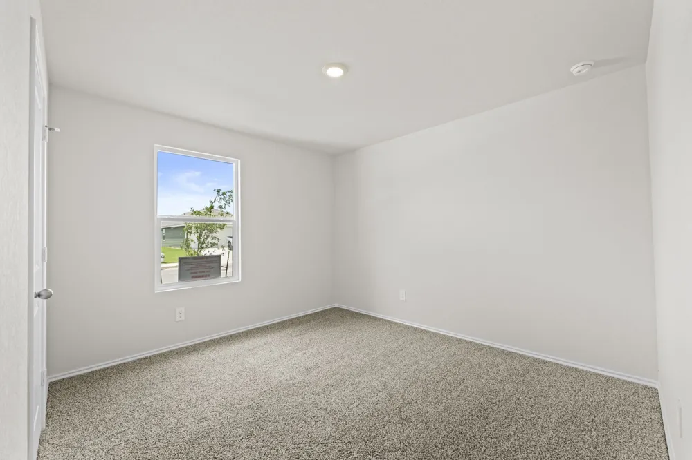 1018 Bold Run Seguin, TX 78155