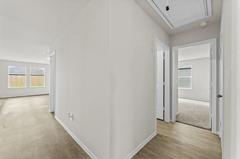 1018 Bold Run Seguin, TX 78155
