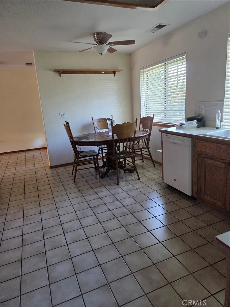 515 Kaer Red Bluff, CA 96080