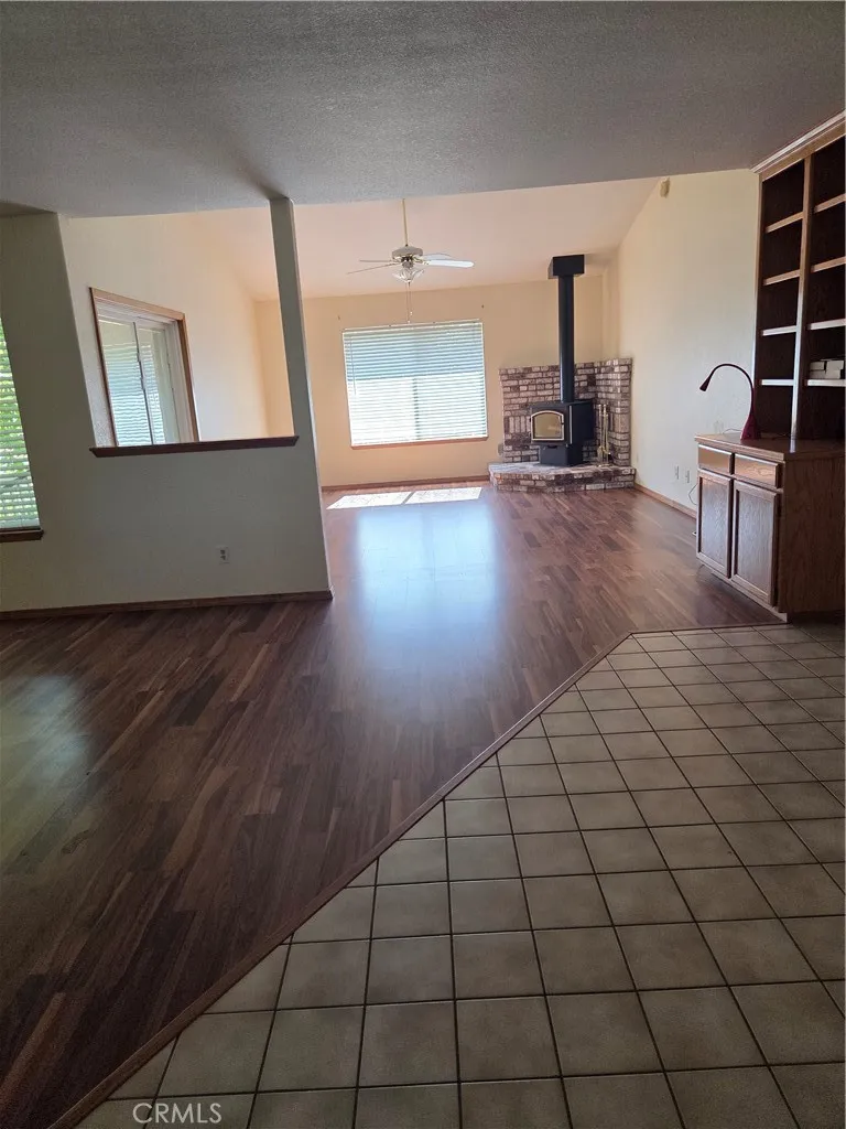 515 Kaer Red Bluff, CA 96080