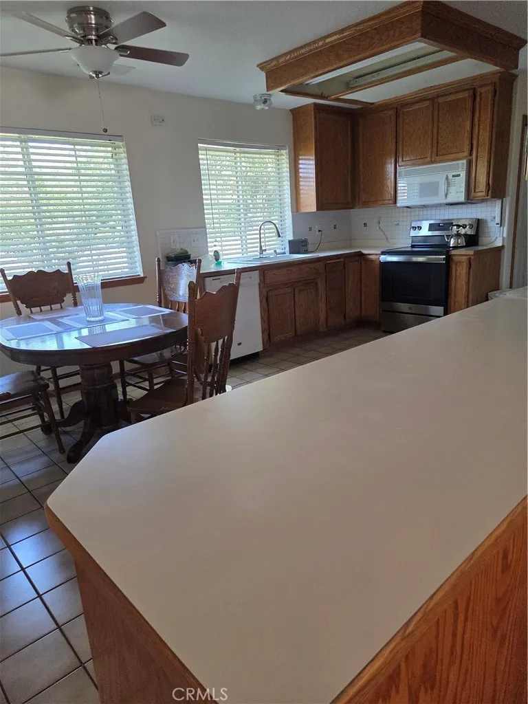 515 Kaer Red Bluff, CA 96080