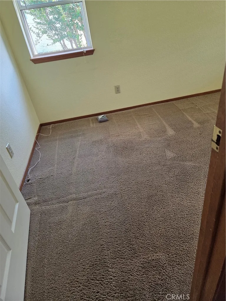 515 Kaer Red Bluff, CA 96080