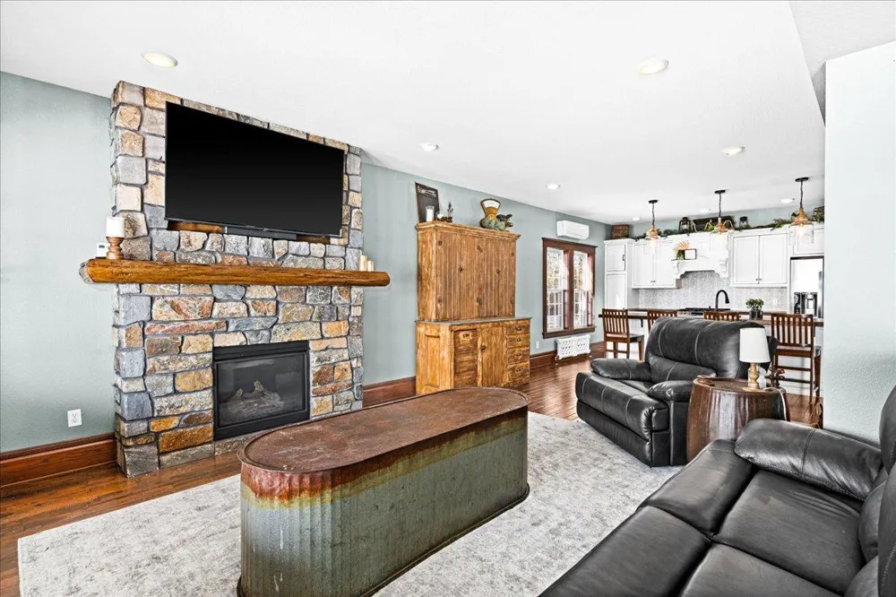 6734 Quiet Shores Trail Wright, MN 55798