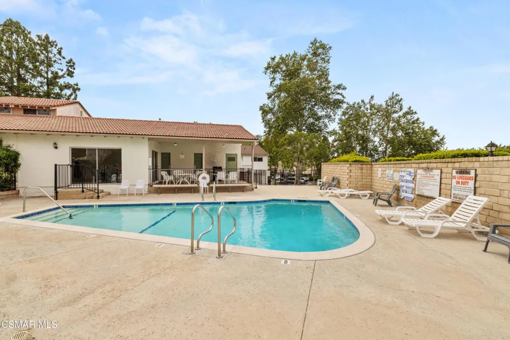 1215 Ramona Drive Newbury Park, CA 91320