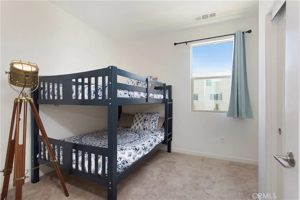 159 Terrapin Irvine, CA 92618