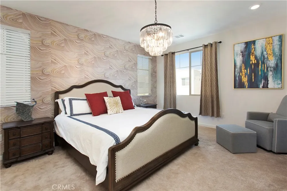 159 Terrapin Irvine, CA 92618