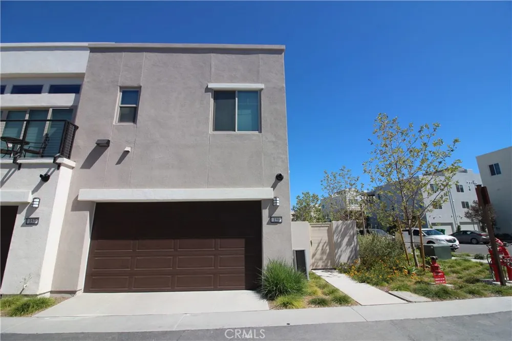 159 Terrapin Irvine, CA 92618