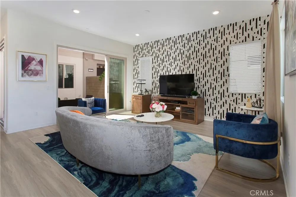 159 Terrapin Irvine, CA 92618