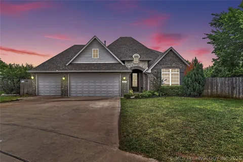 2620 W 116th Place S