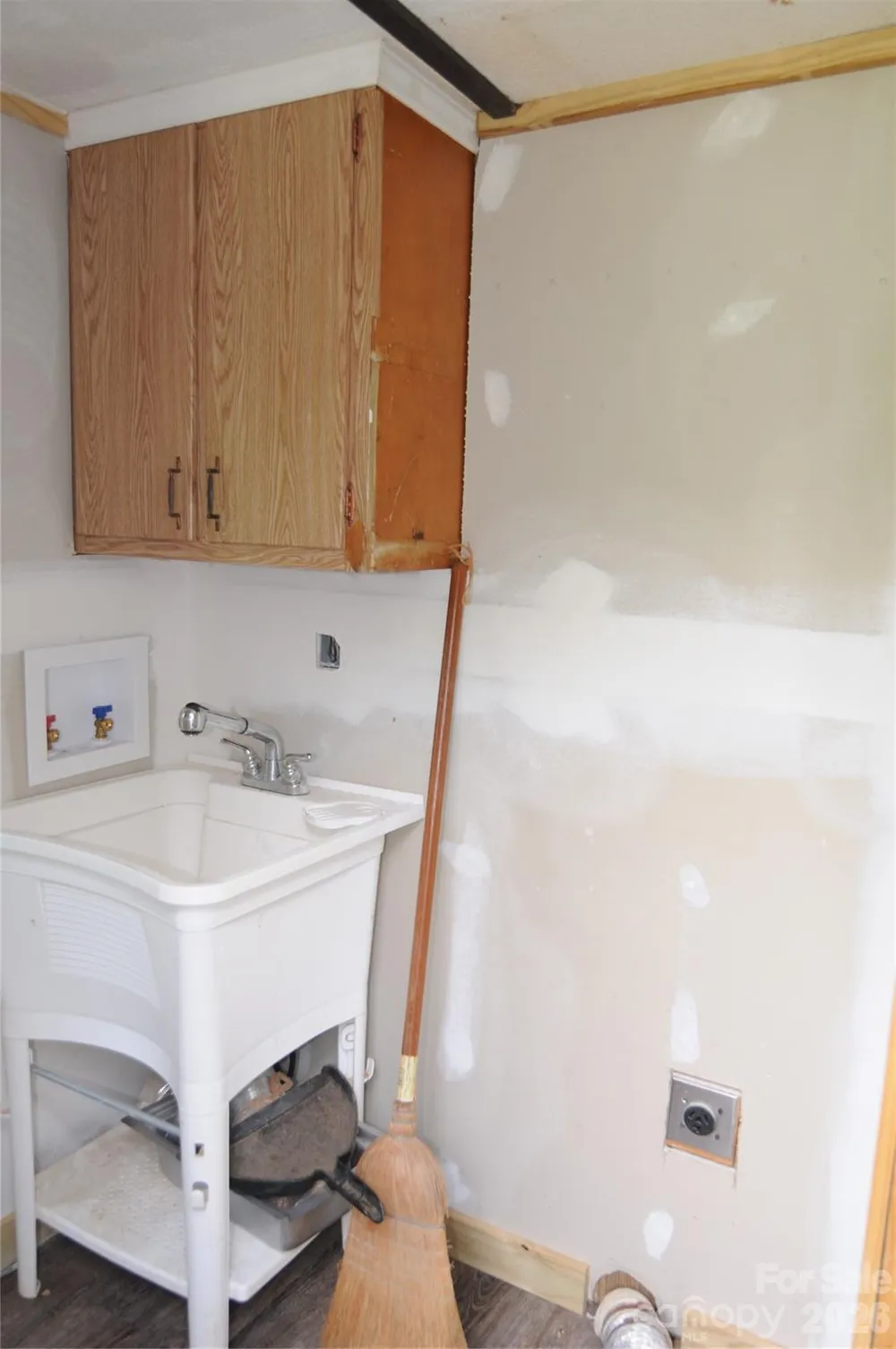 4227 KENT STREET Maiden, NC 28650