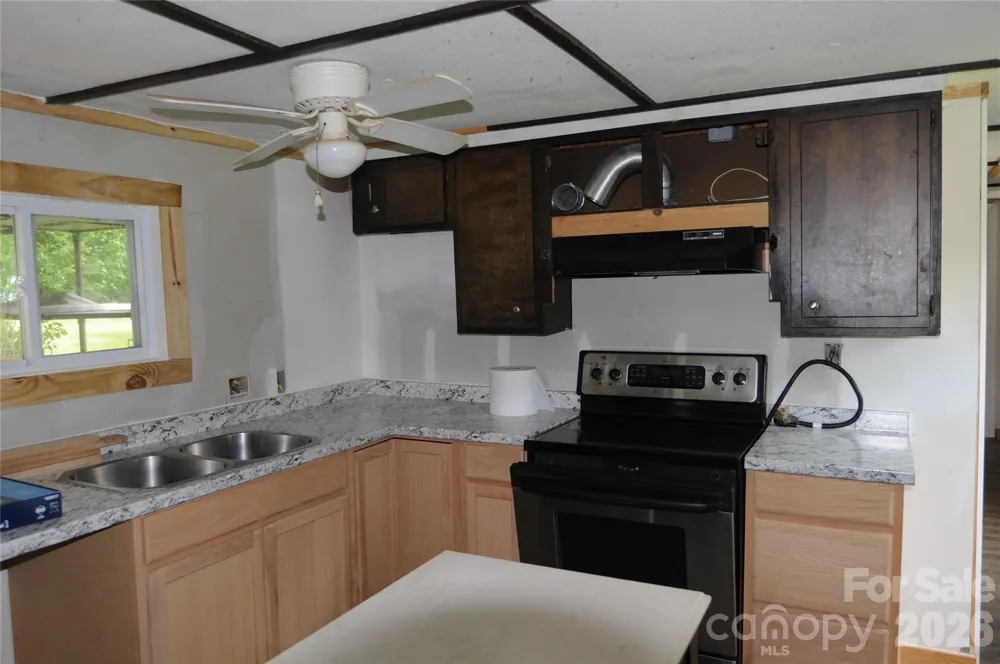 4227 KENT STREET Maiden, NC 28650