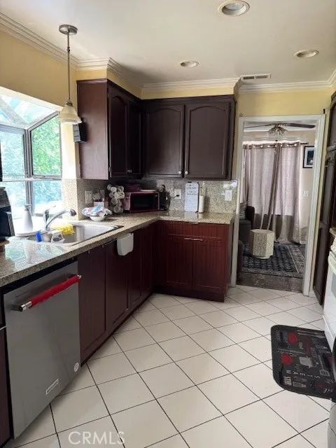 19417 Crystal Ridge Lane Porter Ranch, CA 91326