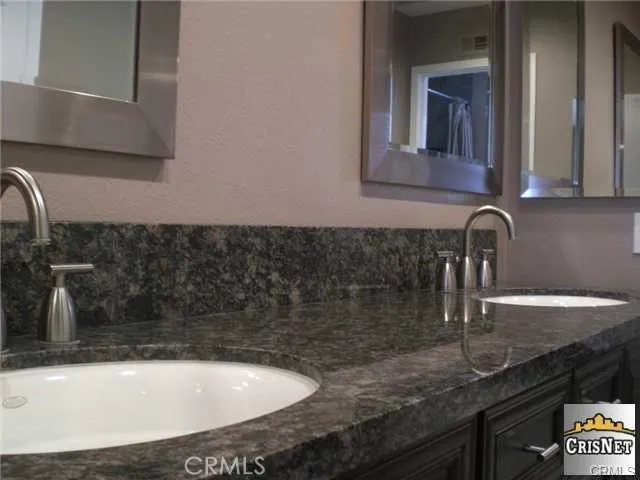 19417 Crystal Ridge Lane Porter Ranch, CA 91326