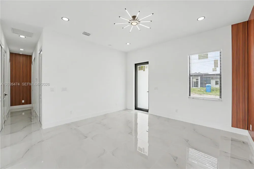 2803 1st st west Other City - In The State Of Florida, FL 33971
