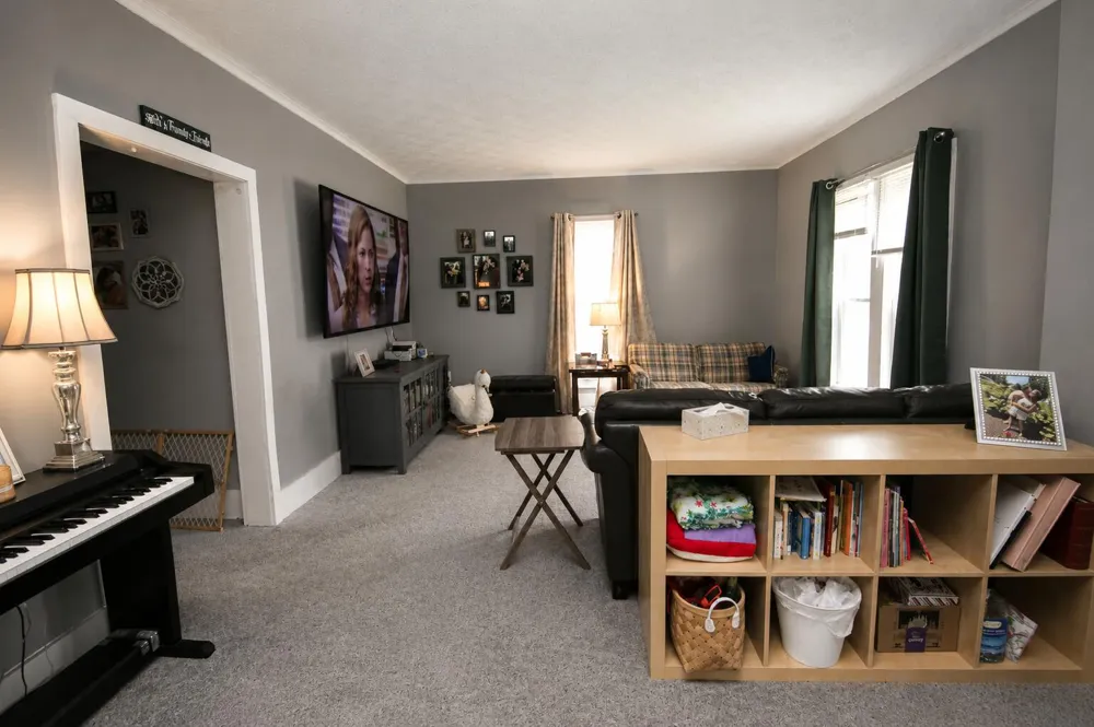 518 Walnut Street Three Rivers City, MI 49093