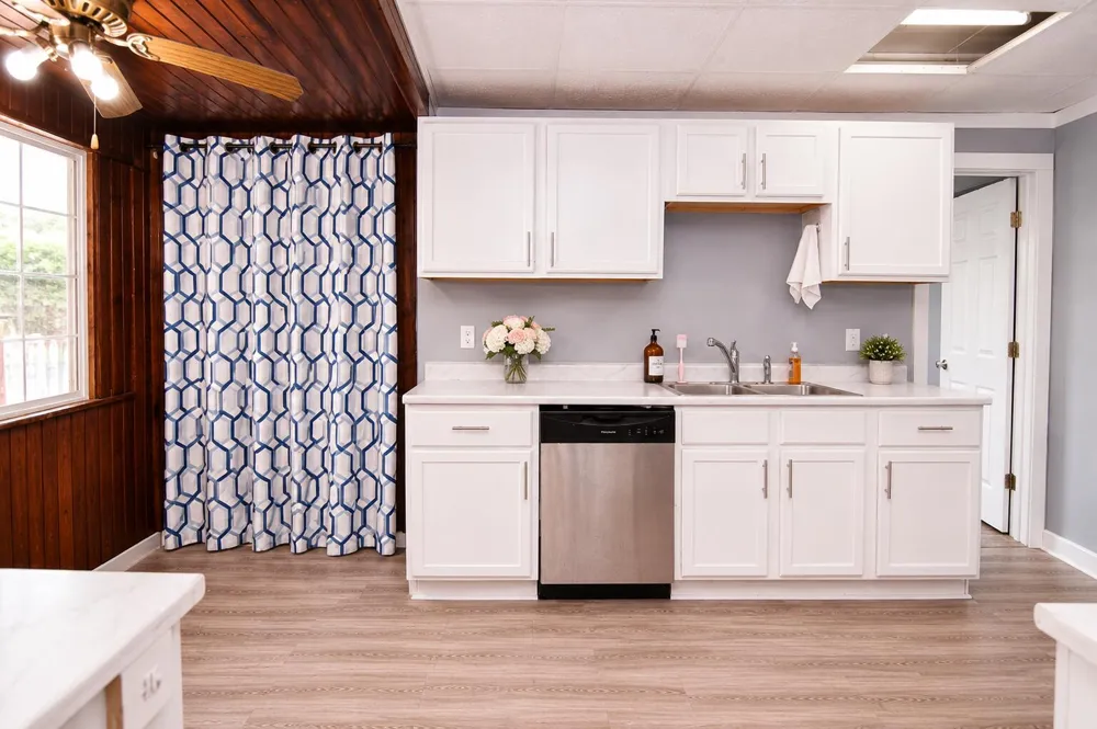 518 Walnut Street Three Rivers City, MI 49093