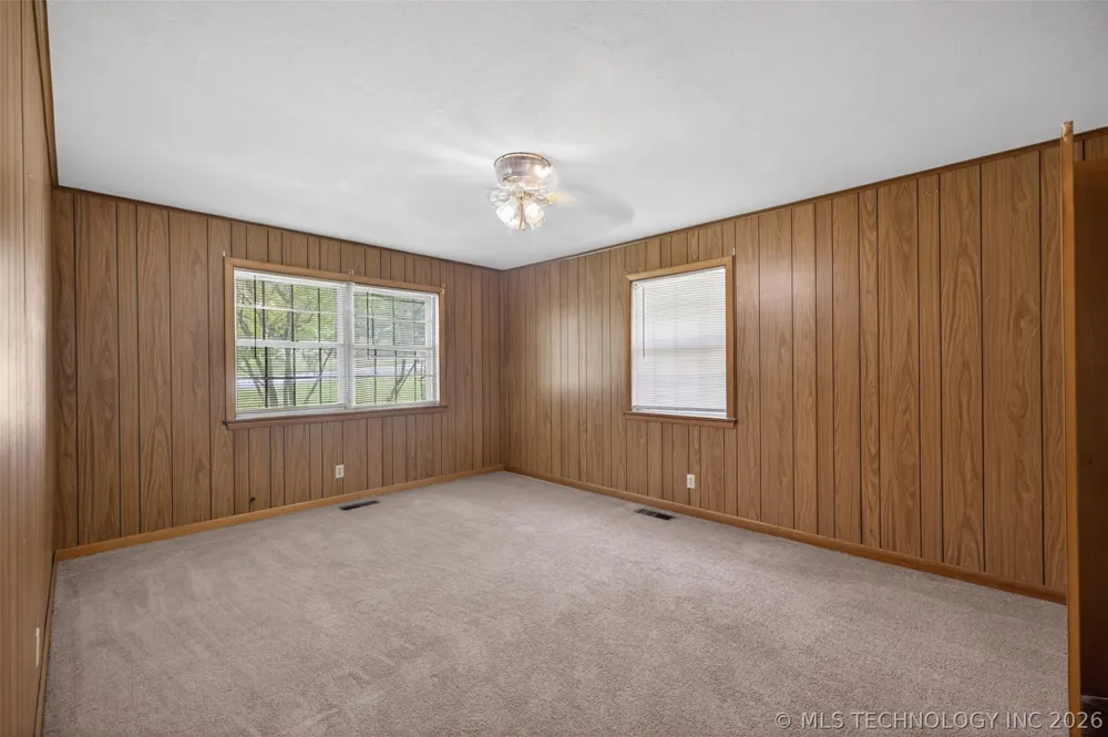 220 E 20th Street Okmulgee, OK 74447